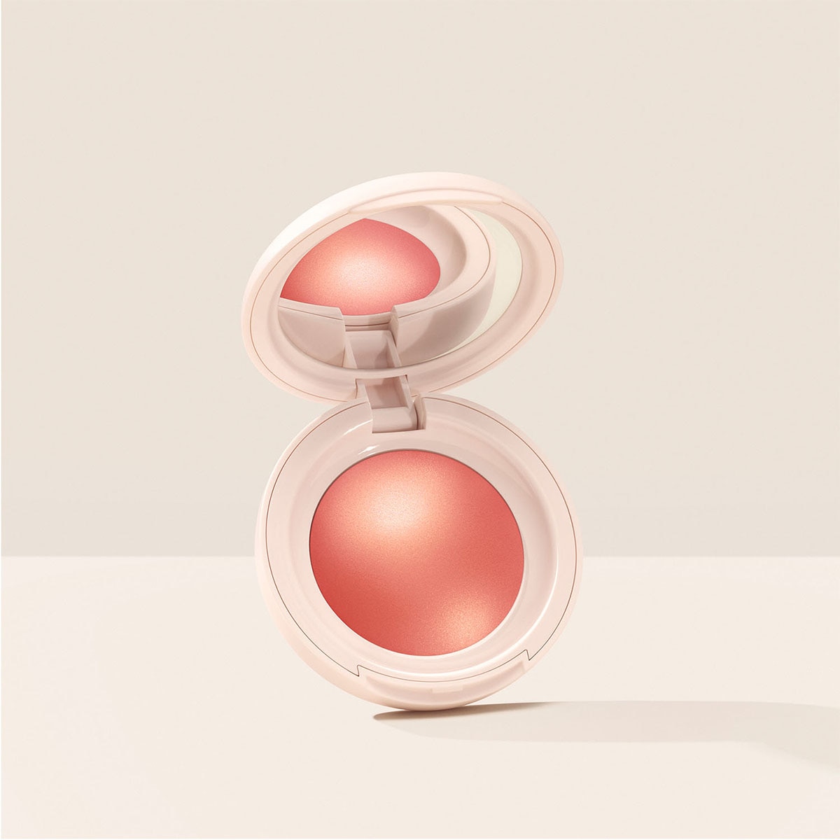 SOFT PINCH LUMINOUS POWDER BLUSH (RUBOR CON ACABADO BRILLANTE)